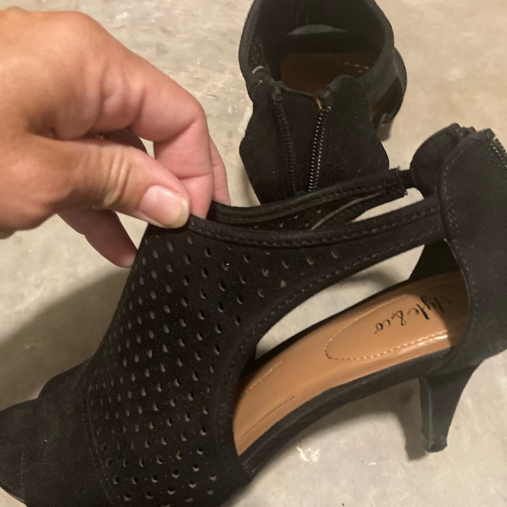 Black Sandals